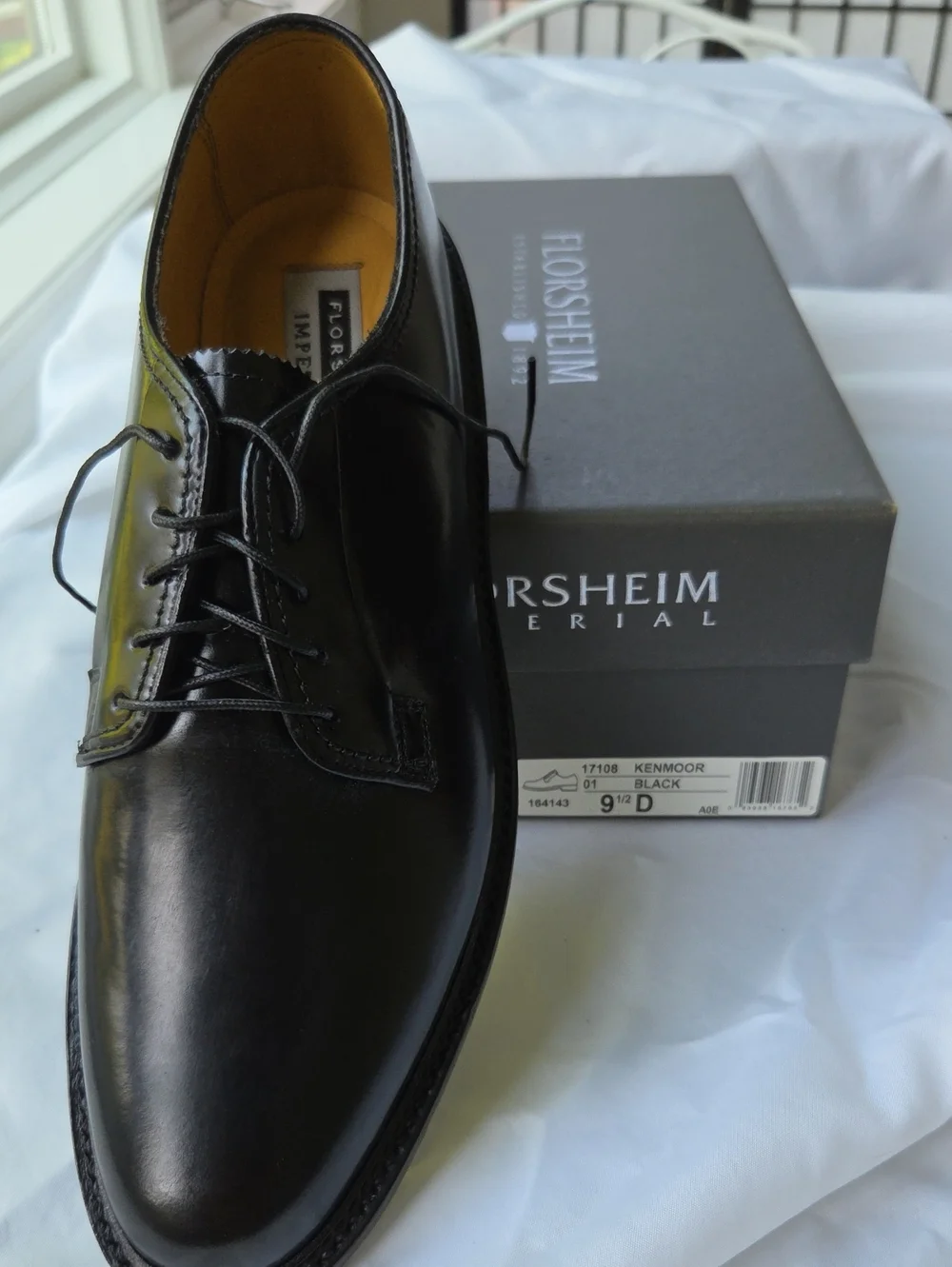 Florsheim Imperial Kenmoor Plain Toe Blucher Heritage Black Calfskin Never Worn